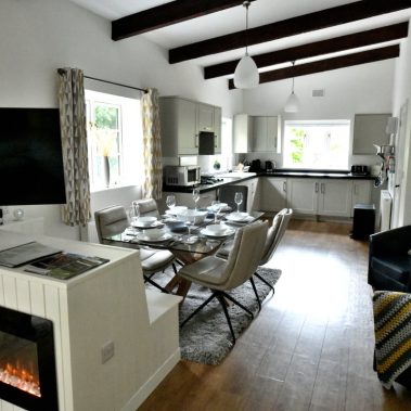 Sampson Dining and Kitchen